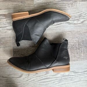 Rocket Dog Black Lewis Maylon Ankle Bootie Black Women's 8.5